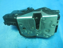 BMW - Door Lock - Door Latch - LR